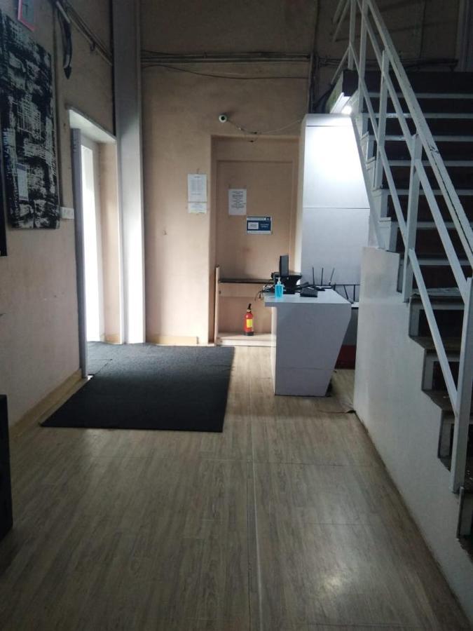 Abuzz Sewri Hostel Mumbai Ngoại thất bức ảnh